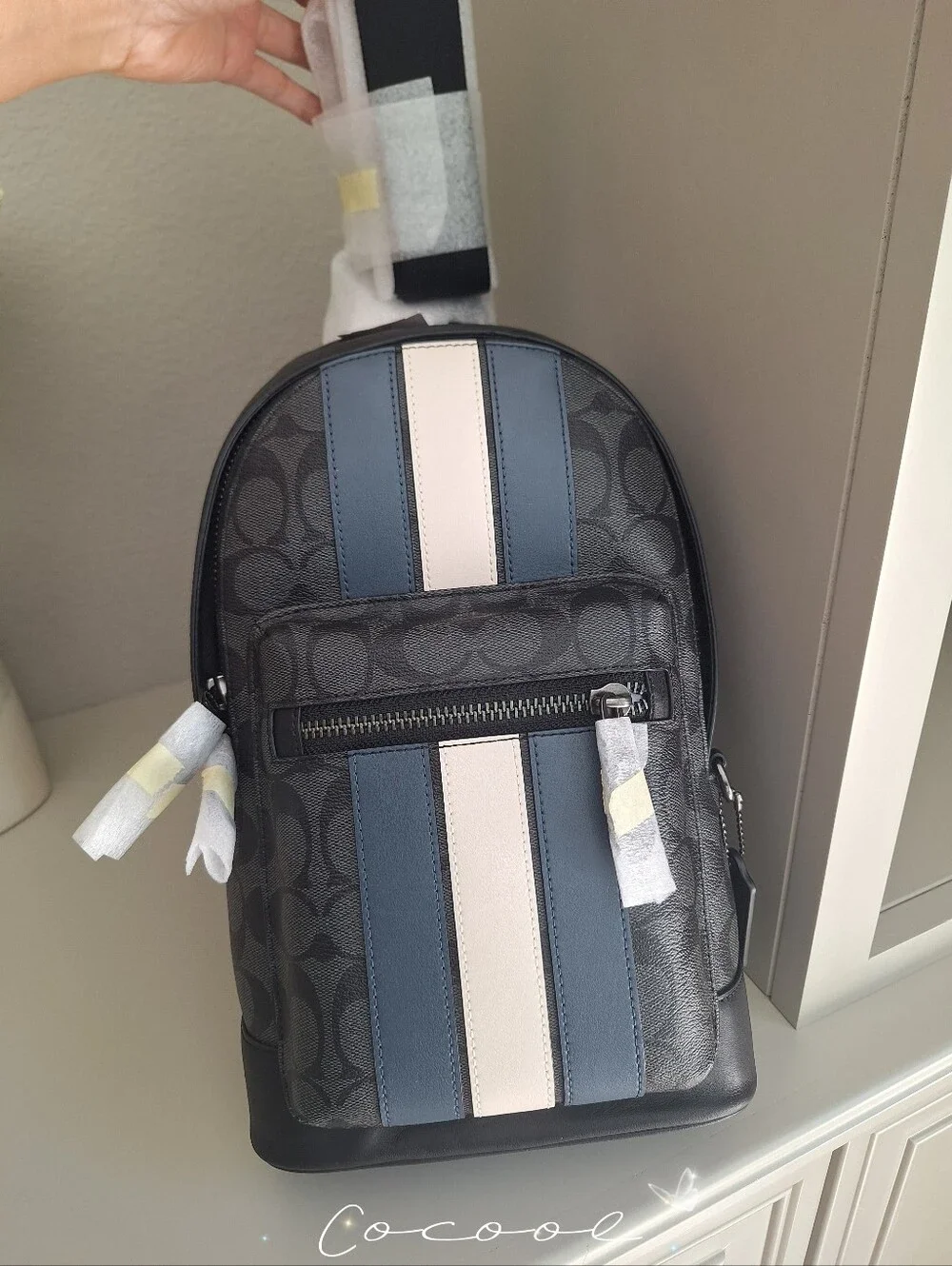 Coach pocket 13